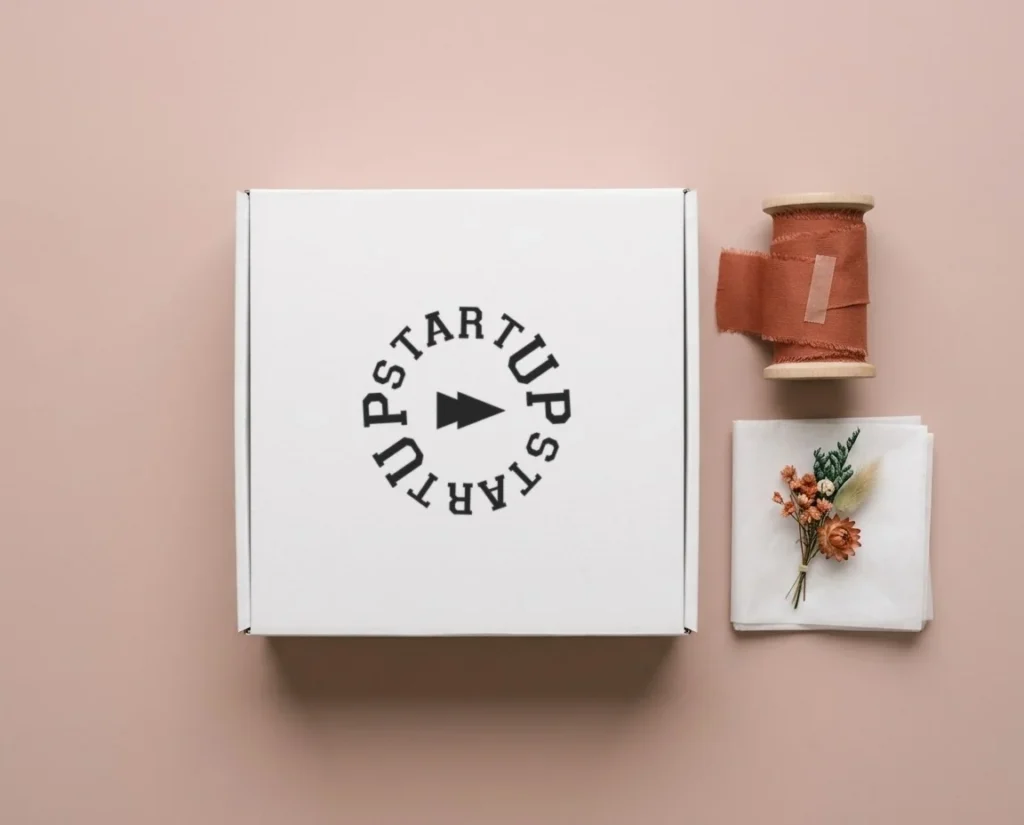 Scatola regalo con logo START UP®